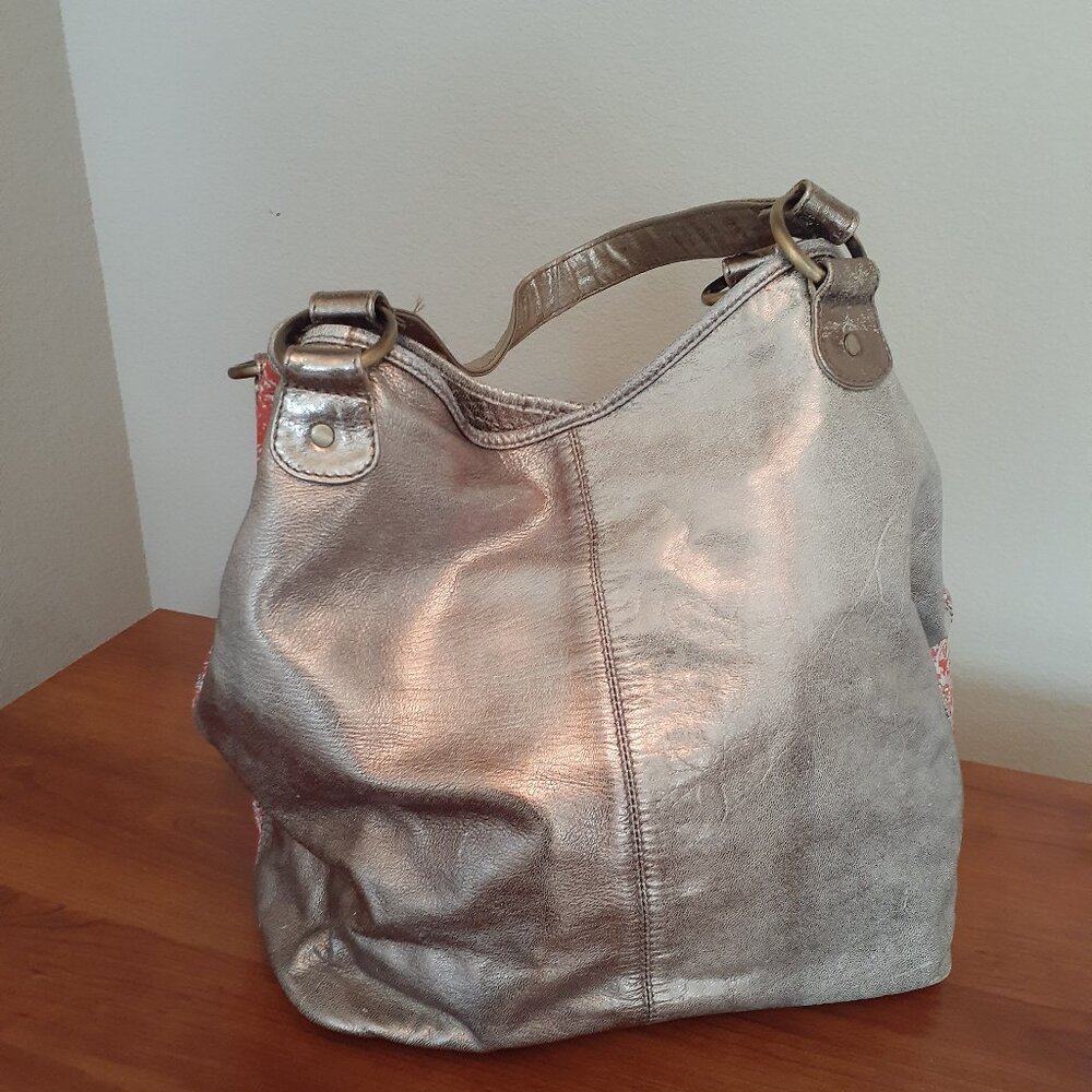 Jasper & Jerra Leather Metallic Print Bag - Picture 2 of 15